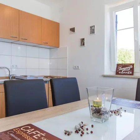 Villablu1 Doppelhaushaelfte Seaview, Pool