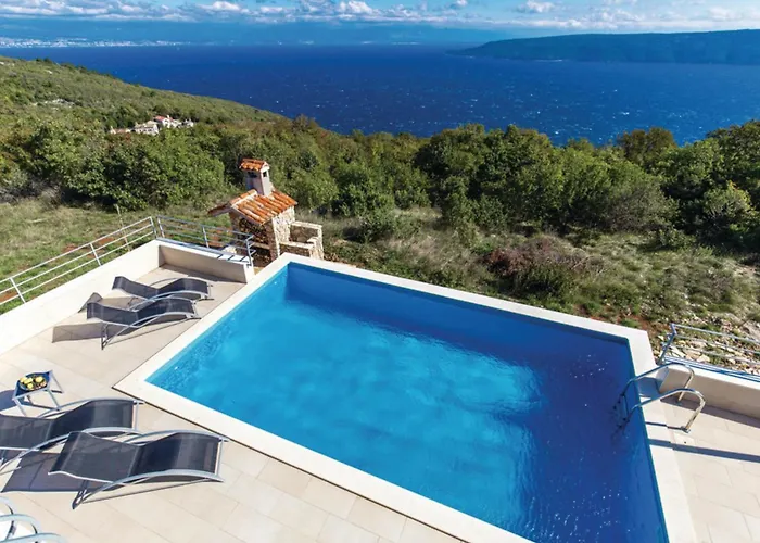 Villablu1 Doppelhaushaelfte Seaview, Pool Prázdninový dům Zagorje