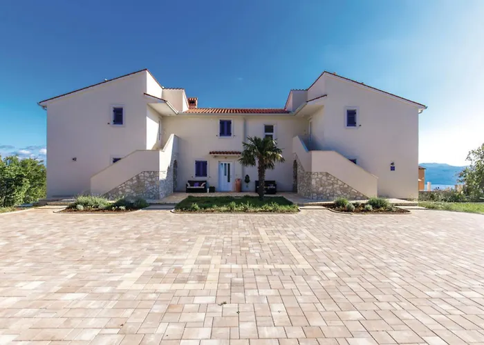 Villablu1 Doppelhaushaelfte Seaview, Pool *